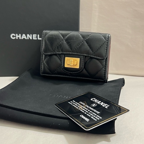 Auth CHANEL Wallet • Aged Calfskin Quilted Reissue Card Holder Black Authentic - Picture 1 of 8